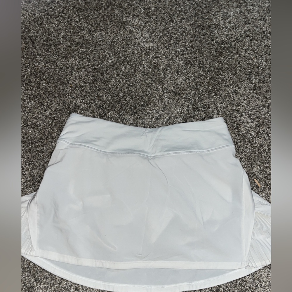 white lulu skirt size 4